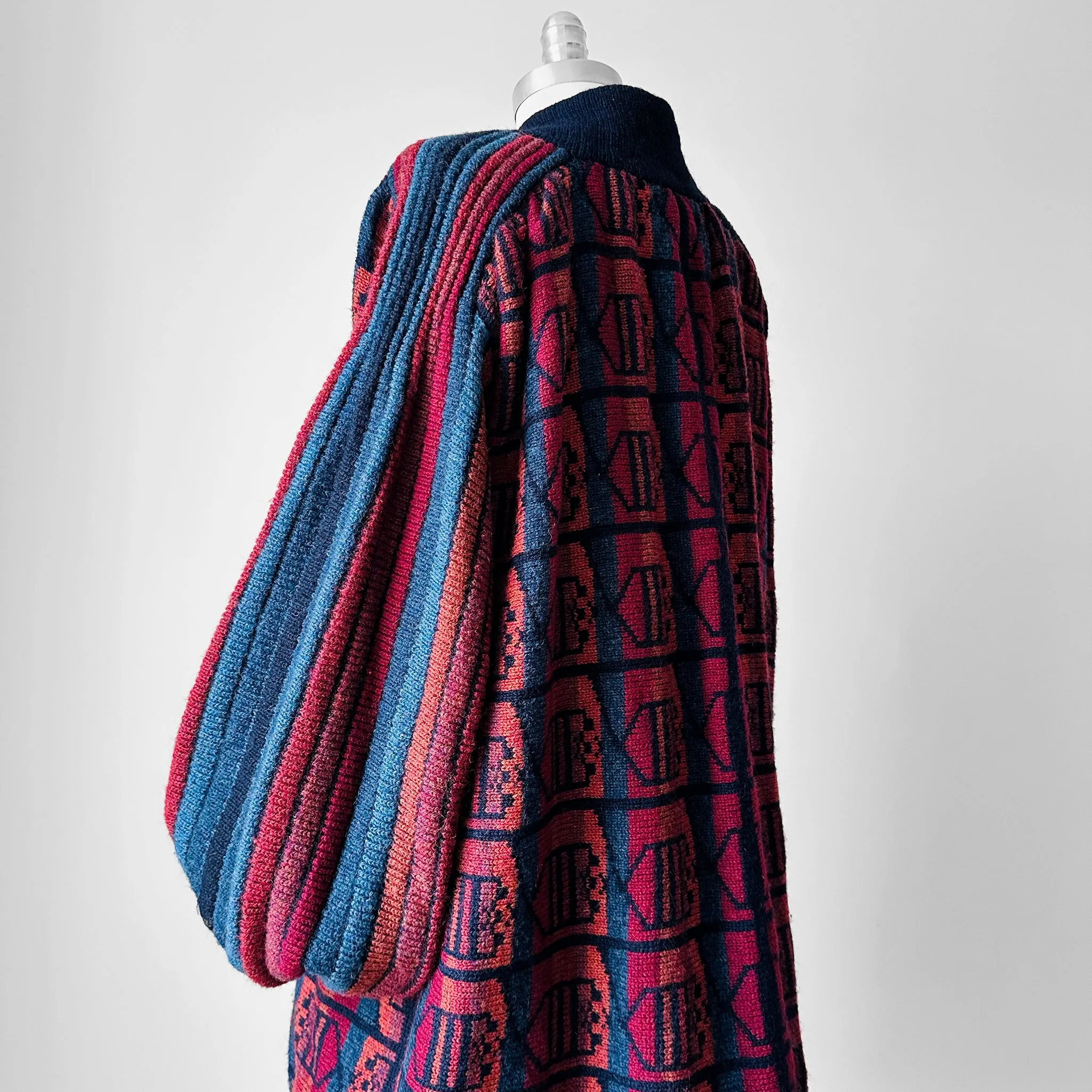 1980s Navy Red Wool Puff Sleeve Patterned Textured Knit Cardigan - Sz. O/S