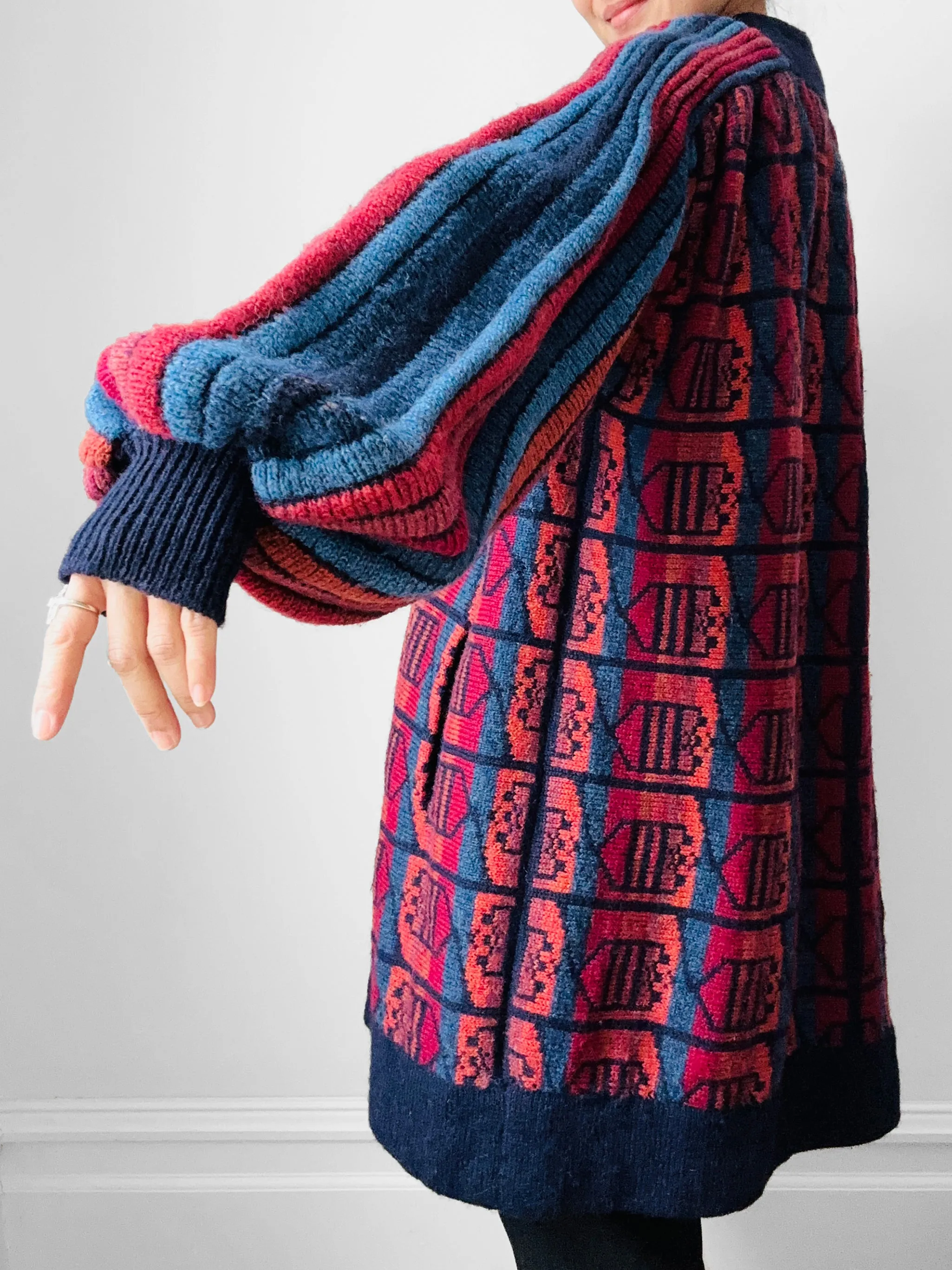 1980s Navy Red Wool Puff Sleeve Patterned Textured Knit Cardigan - Sz. O/S