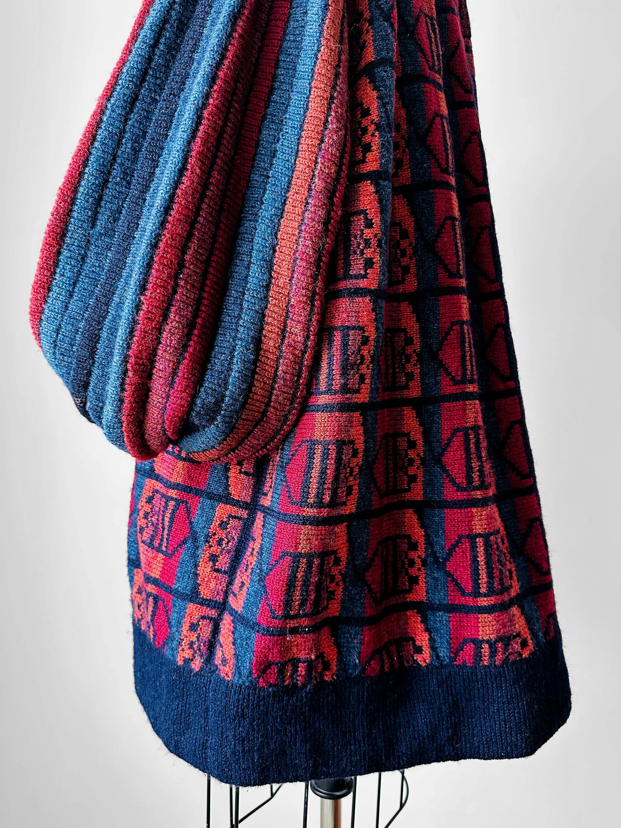 1980s Navy Red Wool Puff Sleeve Patterned Textured Knit Cardigan - Sz. O/S