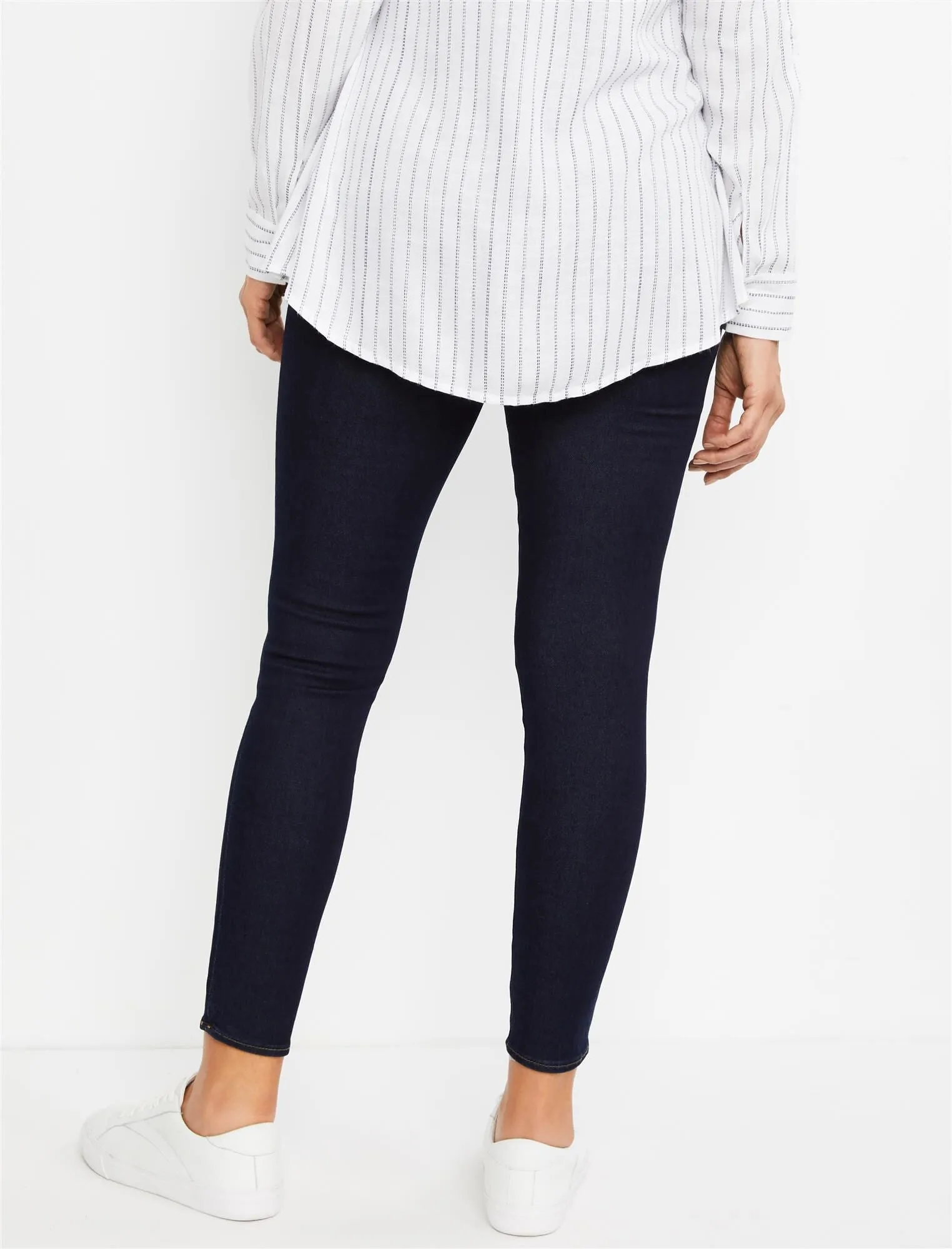 Articles Of Society Secret Fit Belly Heather Maternity Jeans in Carson City