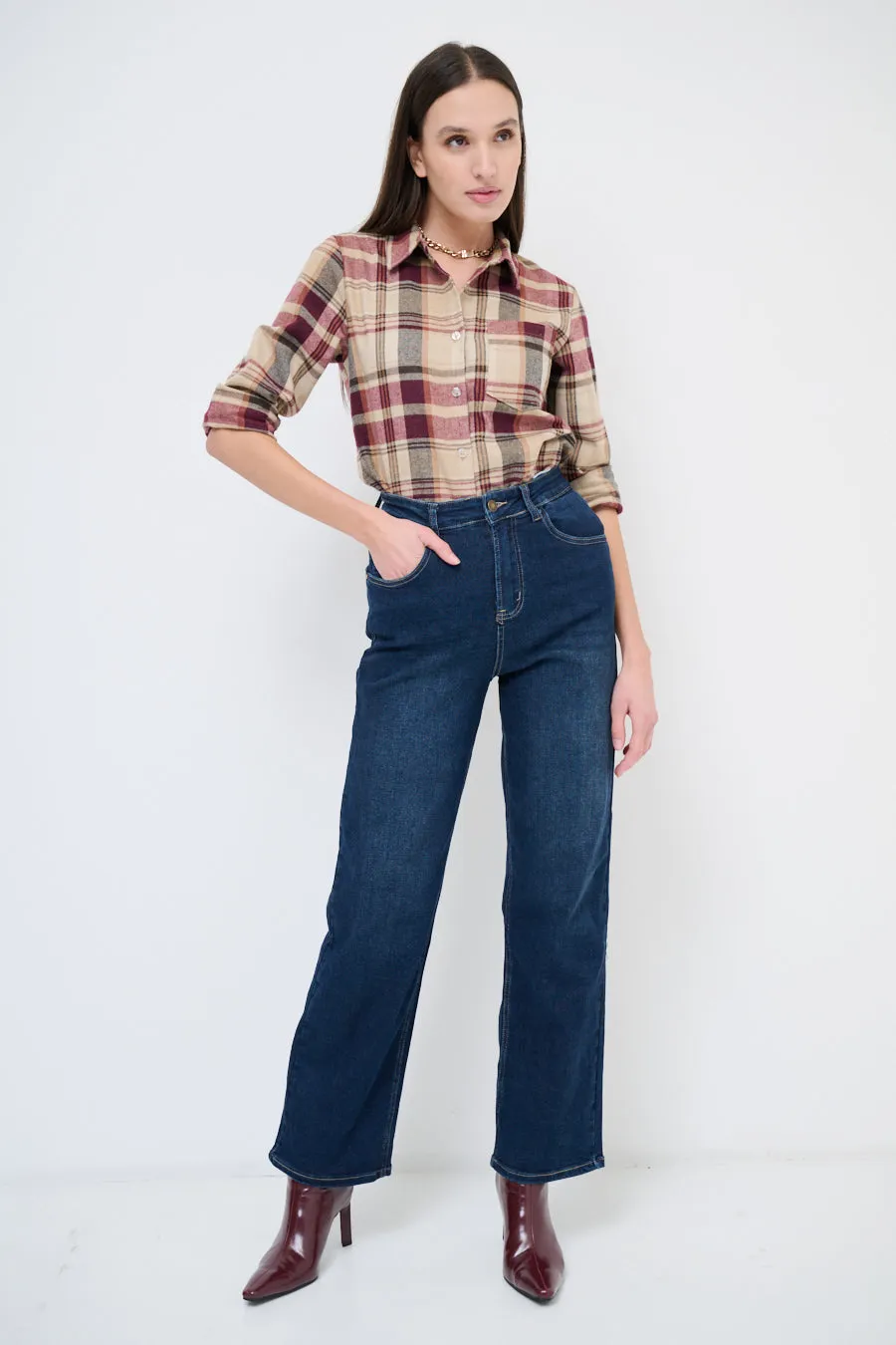Dark-wash straight-leg denim jeans wholesale