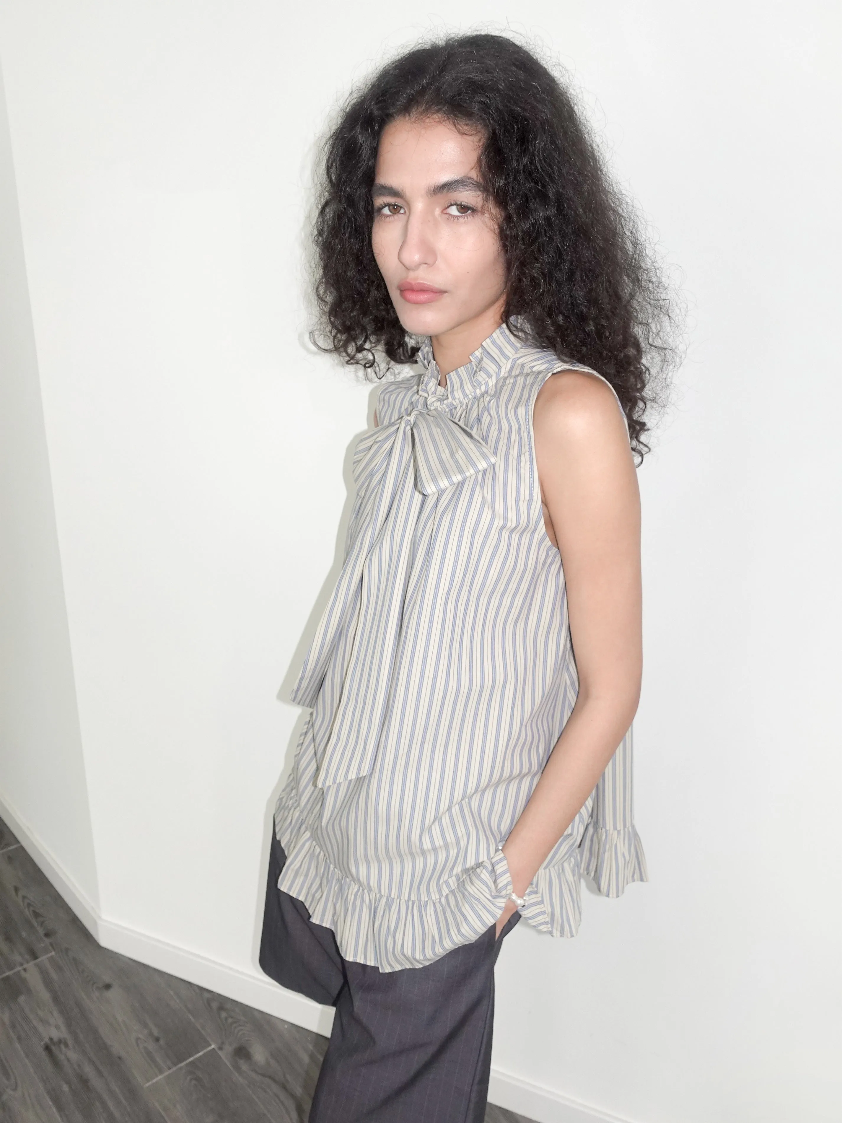 Ruffle Stand Collar Tie A-line Tank Top