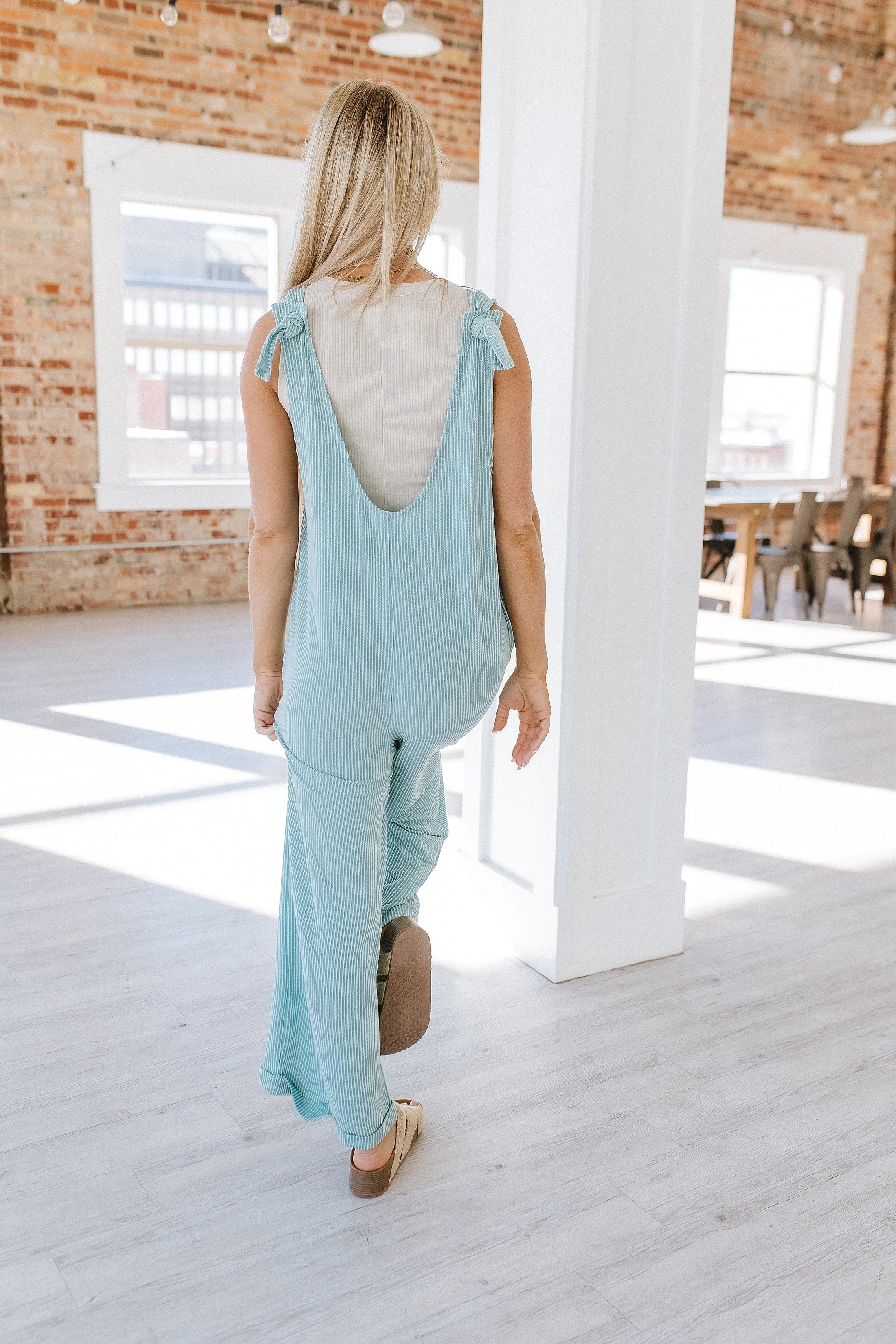 SALE - Samantha Oversized Wide Leg Jumpsuit | Size Medium